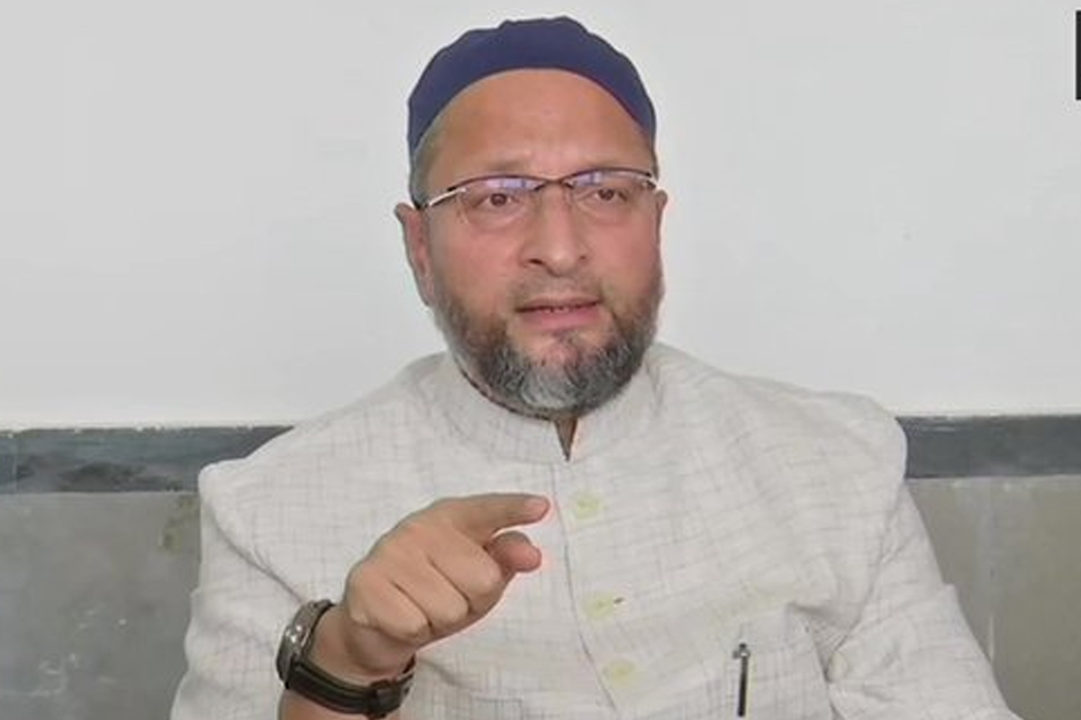 देशासाठी आज काळा दिवस, बाबरी मशीद मग काय जादूने पडली का? - ओवेसी