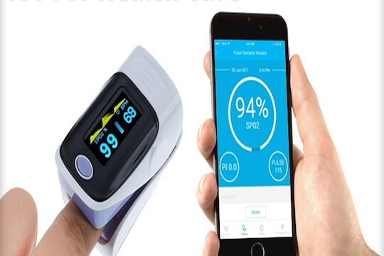 सावधान! फेक ऑक्सिमीटर App वापरणं ठरू शकतं धोकादायक
