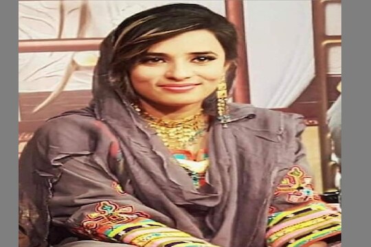 पाकिस्तानमध्ये महिला पत्रकाराची घरात घुसून हत्या, 5 गोळ्या लागल्याने जागीच मृत्यू