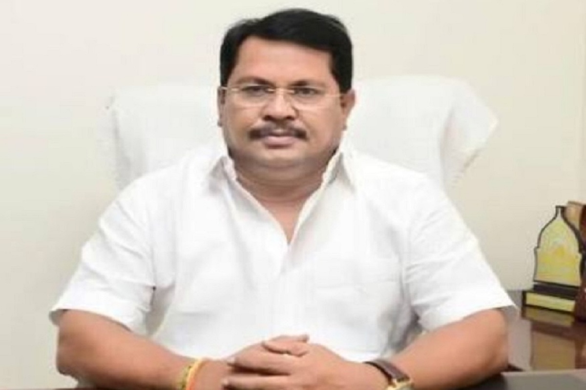 मराठा समाजास ओबीसींच्या कोट्यातून आरक्षण शक्य नाही, काँग्रेसच्या मंत्र्याची आक्रमक भूमिका