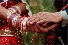 मुलीच्या लग्नासाठी गरीब कुटुंबांना मोदी सरकार देत आहे 50000 रुपये? काय आहे सत्य