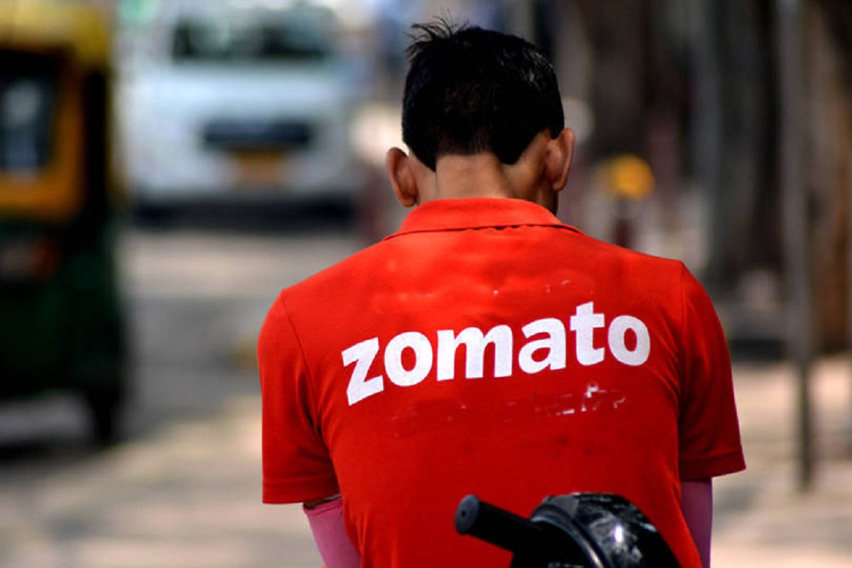 भयंकर! ऑर्डर कॅन्सल केली म्हणून चढला पारा; Zomato च्या डिलिव्हरी बॉयने महिलेसोबत काय केलं पाहा VIDEO