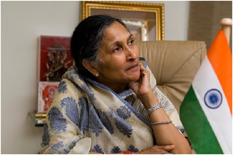  या यादीमध्ये सर्वात श्रीमंत भारतीय महिला (Richest Indian Women)या स्थानावर ओपी जिंदल ग्रृपच्या (Jindal Group) च्या सावित्री जिंदल (Savitti Jindal) यांना जागा मिळाली आहे. सर्व श्रीमंत भारतीयांच्या यादीमध्ये त्यांचा क्रमांक 19वा आहे. सावित्री जिंद OP Jindal Group च्या प्रमुख आहेत. त्यांची संपत्ती 2019 च्या तुलनेत वाढून 2020 मध्ये 42,415 कोटी झाली आहे.