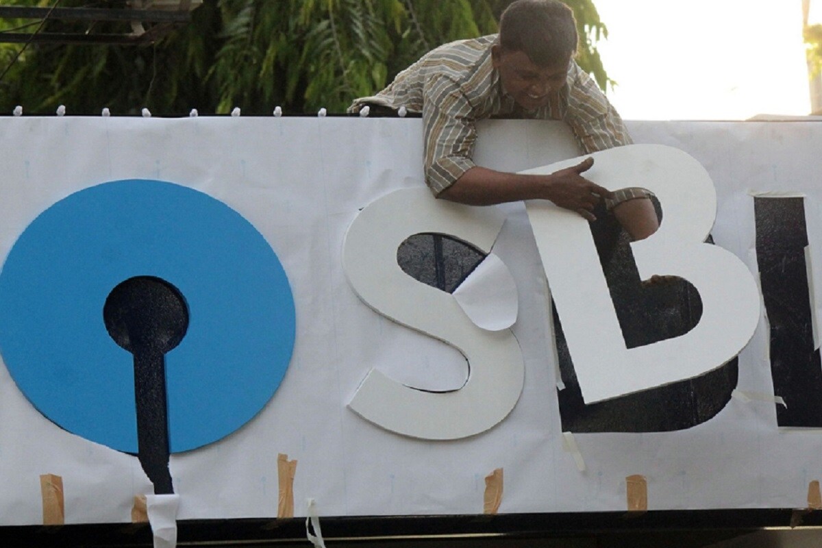 SBI ग्राहकांसाठी महत्त्वाची बातमी! मोठ्या पेमेंटसाठी 1 जानेवारीपासून लागू होणार हा नियम