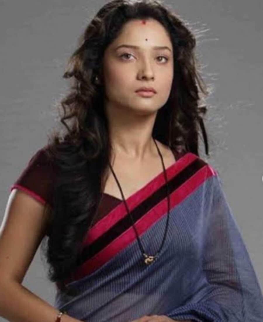 टेलिव्हिजच्या अर्चनाने या पोस्टमध्ये असे म्हटले आहे की, 'मला साड्यांची नेहमी आवड आहे. अर्चनाबरोबर मी लुक्स, डिझाइन, वेगवेगळे पॅटर्न आणि साड्यांच्या विविध स्टाइल नेसल्या' (फोटो सौजन्य- @lokhandeankita/Instagram) टेलिव्हिजच्या अर्चनाने या पोस्टमध्ये असे म्हटले आहे की, 'मला साड्यांची नेहमी आवड आहे. अर्चनाबरोबर मी लुक्स, डिझाइन, वेगवेगळे पॅटर्न आणि साड्यांच्या विविध स्टाइल नेसल्या' (फोटो सौजन्य- @lokhandeankita/Instagram)