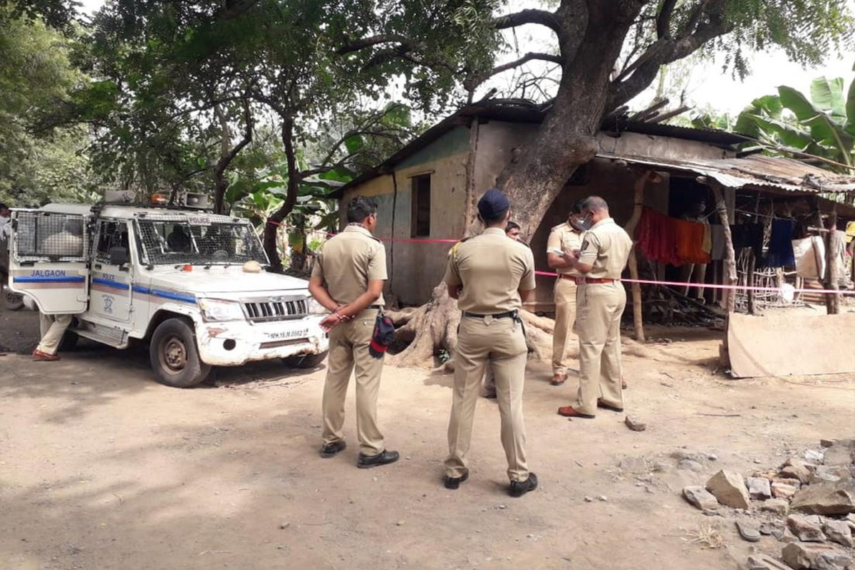 जळगाव हत्याकांडाला धक्कादायक वळण! अल्पवयीन मुलीवर झाला होता बलात्कार