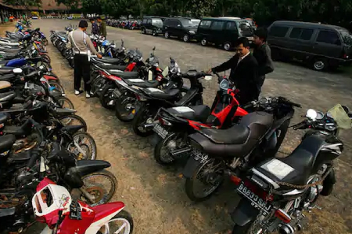 आता गाडी चोरी होण्याची नाही भीती, फक्त 799 रुपयांत सुरक्षित करा बाइक आणि स्कूटर!