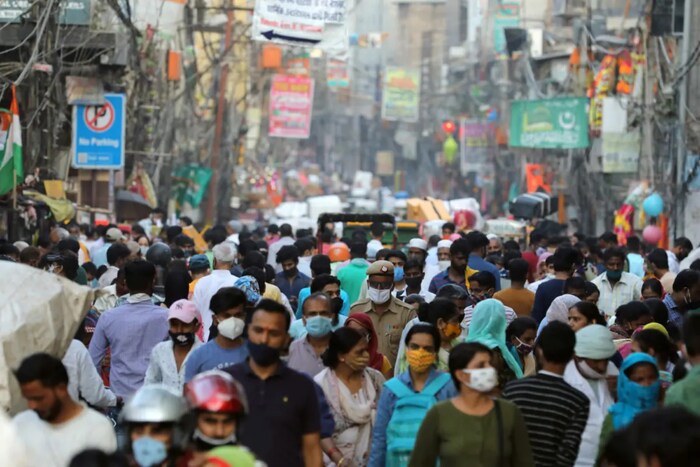 दुकाने सकाळी 7 ते सायंकाळी 7 या वेळेत सुरु राहतील. शनिवार आणि रविवारी दुकाने पी-1 आणि पी-2 यानुसार खुली ठेवता येतील.