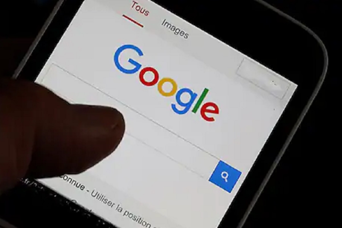 सावधान! Google ठेवतोय तुमच्या सगळ्या activity वर नजर; Google कडे आहे तुमचा संपूर्ण डेटा?