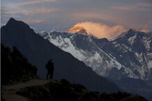 निसर्गाचा प्रकोप होण्याची चिन्हं! हिमालयातला बर्फ वितळतोय; समोर आलं नवं कारण निसर्गाचा प्रकोप होण्याची चिन्हं! हिमालयातला बर्फ वितळतोय; समोर आलं नवं कारण
