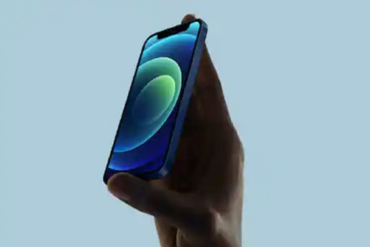 जगातील सर्वात हलका आणि पातळ 5G iPhone; जाणून घ्या किंमत आणि फीचर्स