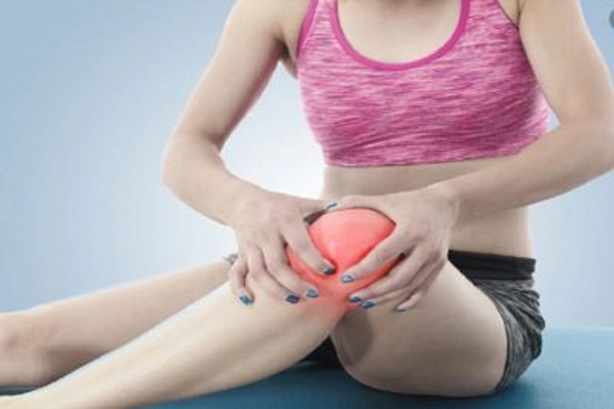 हिवाळ्यात बळावल्या सांधेदुखीच्या समस्या; फक्त 7 पदार्थ खा, त्वरित मिळेल आराम