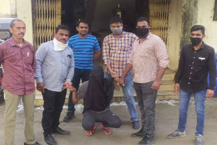 लातूरमध्ये खून आणि चोरी केली अन् मुंबईजवळच्या शहरात जाऊन लपला, पोलिसांनी ठोकल्या बेड्या