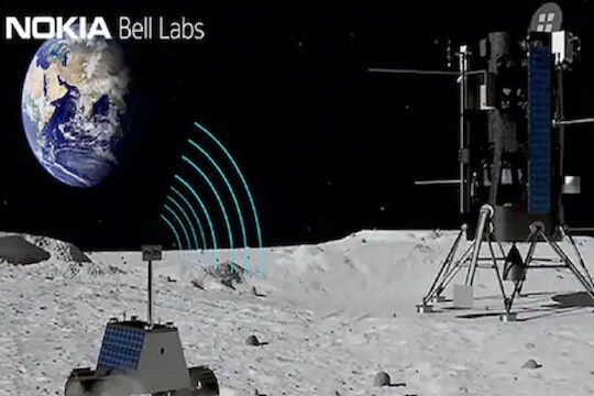 NASA: आता चंद्रावरही 4G नेटवर्क; मिळणार हायस्पीड इंटरनेट