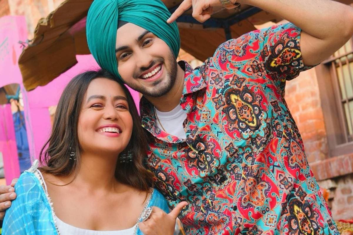 नेहाची कक्करची मिडनाईट डोसा पार्टी; खास व्यक्तीसोबत केली भटकंती