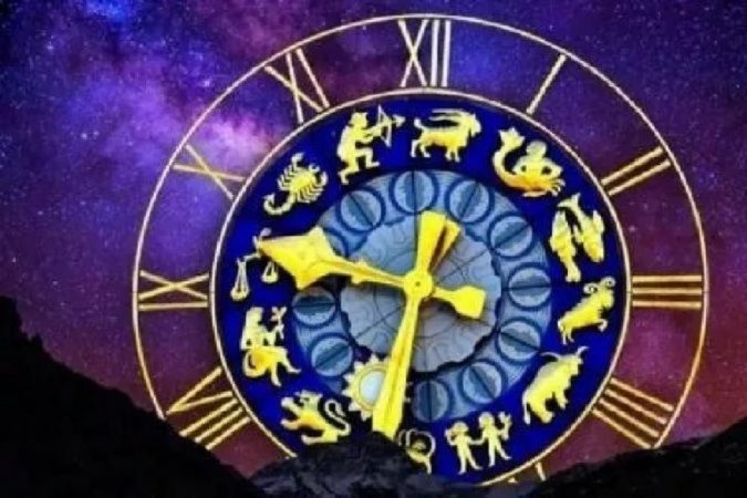 प्रत्येक दिवस सारखा नसतो. येणाऱ्या दिवसातील समस्या आणि आव्हानं कोणती याची पूर्वकल्पना मिळाली तर त्यावर तोडगा काढणं सोपं जातं. यासाठीच जाणून घ्या कसा असेल आजचा आपला दिवस. प्रत्येक दिवस सारखा नसतो. येणाऱ्या दिवसातील समस्या आणि आव्हानं कोणती याची पूर्वकल्पना मिळाली तर त्यावर तोडगा काढणं सोपं जातं. यासाठीच जाणून घ्या कसा असेल आजचा आपला दिवस.