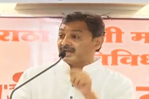 विद्युत रोषणाई करताना डिस्को लाइट वापरले गेल्याने खासदार संभाजीराजे छत्रपती संतप्त झाले आहेत. 