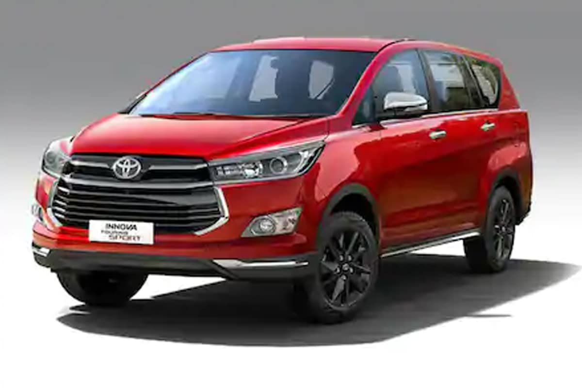 Toyota Innova Crysta - ही भारतात सर्वात जास्त विक्री होणारी दुसऱ्या क्रमांकाची गाडी ठरली आहे. सप्टेंबरमध्ये Toyota Innova Crysta च्या 4,087 गाड्यांची विक्री झाली आहे. तर मागील वर्षी हीच विक्री 4,225 इतकी होती. Toyota Innova Crysta - ही भारतात सर्वात जास्त विक्री होणारी दुसऱ्या क्रमांकाची गाडी ठरली आहे. सप्टेंबरमध्ये Toyota Innova Crysta च्या 4,087 गाड्यांची विक्री झाली आहे. तर मागील वर्षी हीच विक्री 4,225 इतकी होती.