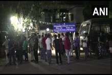 पोलीस ठाण्यासमोर भाजप नेत्याची गोळ्या घालून हत्या, नेत्यांकडून बंदचं आवाहन पोलीस ठाण्यासमोर भाजप नेत्याची गोळ्या घालून हत्या, नेत्यांकडून बंदचं आवाहन