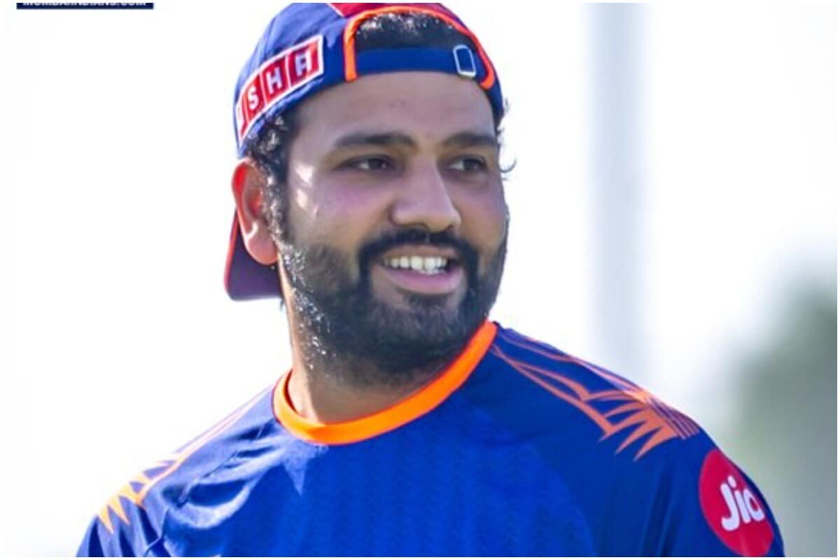 गरज पडली तर रोहितला वनडे सीरिजसाठी आराम दिला जाऊ शकतो. 27 नोव्हेंबरपासून वनडे सीरिजला सुरुवात होणार आहे. रोहितचं टी-20 सीरिजसाठी टीममध्ये पुनरागमन होऊ शकतं. गरज पडली तर रोहितला वनडे सीरिजसाठी आराम दिला जाऊ शकतो. 27 नोव्हेंबरपासून वनडे सीरिजला सुरुवात होणार आहे. रोहितचं टी-20 सीरिजसाठी टीममध्ये पुनरागमन होऊ शकतं.