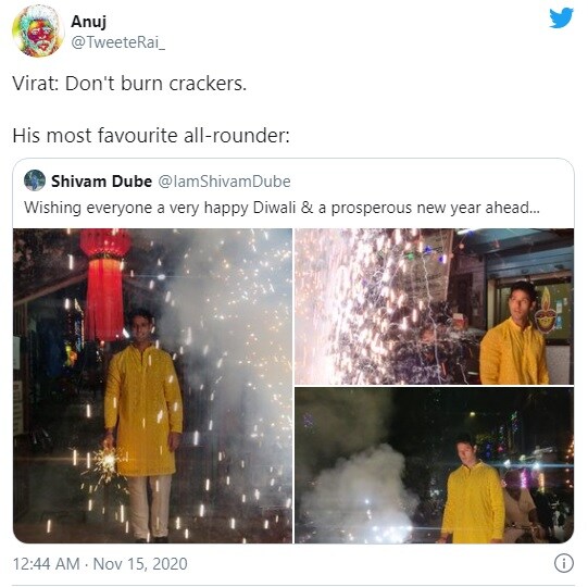 पुन्हा एकदा चाहत्यांनी विराटला ट्रोल करण्यास सुरुवात केली आहे. कारण RCB संघातील अष्टपैलू खेळाडू शिवम दुबेनं दिवाळीच्या शुभेच्छा देताना सोशल मीडियावर फटाके फोडतानाचे फोटो टाकले. पुन्हा एकदा चाहत्यांनी विराटला ट्रोल करण्यास सुरुवात केली आहे. कारण RCB संघातील अष्टपैलू खेळाडू शिवम दुबेनं दिवाळीच्या शुभेच्छा देताना सोशल मीडियावर फटाके फोडतानाचे फोटो टाकले.