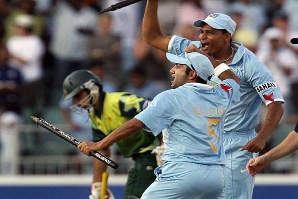 युसूफ पठाणचा टी-20 डेब्यू तर अप्रतिम होता. 2007 च्या टी-20 वर्ल्डकप स्पर्धेच्या अंतिम सामन्यापूर्वी वीरेंद्र सेहवागला दुखापत झाली होती आणि महेंद्रसिंग धोनीने युसूफ पठाणला संधी दिली. ओपनिंगवेळी धोनीने युसूफ पठाणला मैदानात उतरवलं आणि या खेळाडूने अवघ्या 8 चेंडूंत 15 धावा फटकावून टीम इंडियाला चांगली सुरुवात करून दिली होती. युसूफ पठाणचा टी-20 डेब्यू तर अप्रतिम होता. 2007 च्या टी-20 वर्ल्डकप स्पर्धेच्या अंतिम सामन्यापूर्वी वीरेंद्र सेहवागला दुखापत झाली होती आणि महेंद्रसिंग धोनीने युसूफ पठाणला संधी दिली. ओपनिंगवेळी धोनीने युसूफ पठाणला मैदानात उतरवलं आणि या खेळाडूने अवघ्या 8 चेंडूंत 15 धावा फटकावून टीम इंडियाला चांगली सुरुवात करून दिली होती.