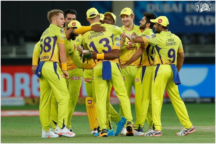  आयपीएलच्या तेराव्या सीझनमध्ये चेन्नई सुपर किंग्जने त्यांच्या संघाबाबत सर्वाधिक ट्वीट केले आहेत आणि सीएसके ट्विटरवर जास्त सक्रीय होती. (फोटो क्रेडिट :CSK Twitter)