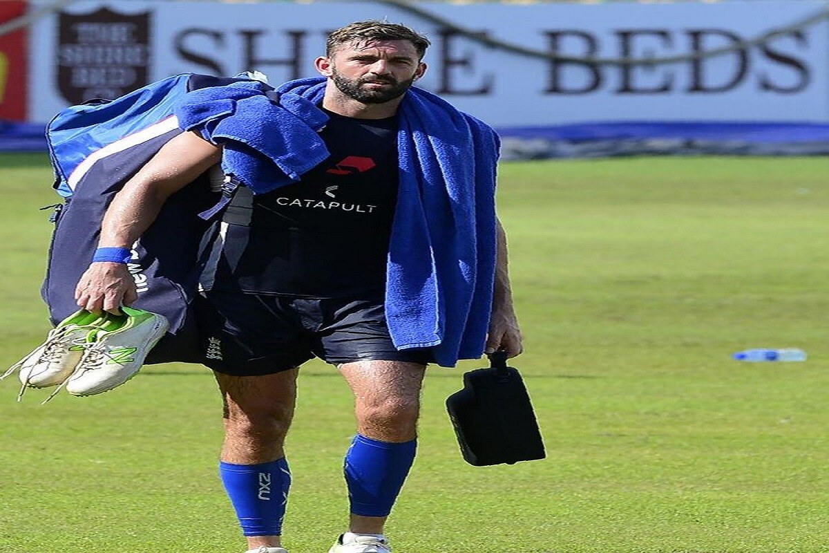 क्रिस गेलने लंका प्रीमियर लीगमधून माघार का घेतली, याच कारण त्याने किंवा टीमनेही दिलेलं नाही. क्रिस गेल आणि लियाम प्लंकेट यावर्षी एलपीएल खेळणार नाही, हे सांगताना आम्हाला दु:ख होत आहे, असं कॅन्डी टस्कर्सच्या टीमने सांगितलं. क्रिस गेलने लंका प्रीमियर लीगमधून माघार का घेतली, याच कारण त्याने किंवा टीमनेही दिलेलं नाही. क्रिस गेल आणि लियाम प्लंकेट यावर्षी एलपीएल खेळणार नाही, हे सांगताना आम्हाला दु:ख होत आहे, असं कॅन्डी टस्कर्सच्या टीमने सांगितलं.