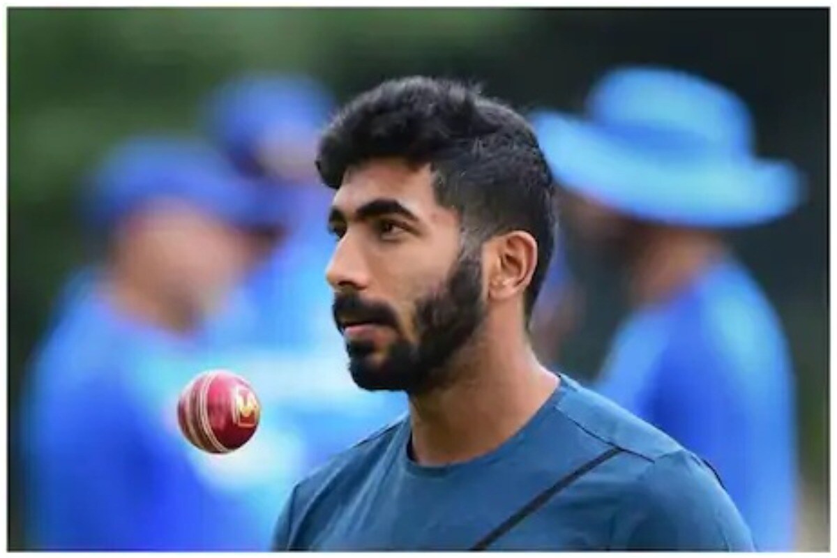 मॅचच्या सहाव्या ओव्हरमध्ये बुमराहने टाकलेल्या पाचव्या बॉलवर फिंचने एक रन काढली आणि त्याच्या नावावर वनडे क्रिकेटमध्ये 5 हजार रन झाल्या. मॅचच्या सहाव्या ओव्हरमध्ये बुमराहने टाकलेल्या पाचव्या बॉलवर फिंचने एक रन काढली आणि त्याच्या नावावर वनडे क्रिकेटमध्ये 5 हजार रन झाल्या.