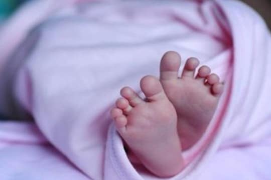 तिसरीही मुलगीच झाली! जन्मदात्या आईनेच केली कोवळ्या जीवाची हत्या, बारामतीतील घटना