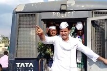 आमदार रवी राणांची अखेर सुटका, तुरुंगातून बाहेर येताच मुख्यमंत्र्यांना डिवचलं आमदार रवी राणांची अखेर सुटका, तुरुंगातून बाहेर येताच मुख्यमंत्र्यांना डिवचलं