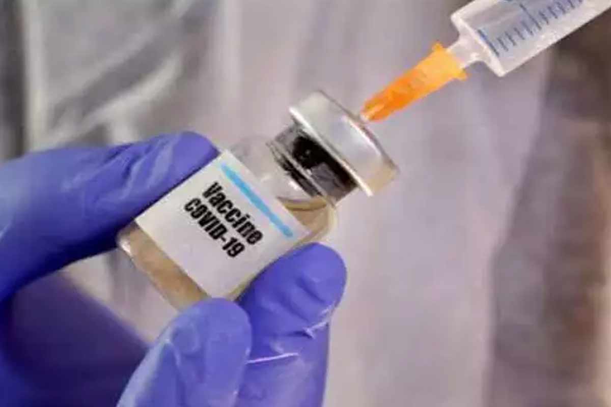 हा काय घोळ? Corona Vaccine न घेताच मिळालं डोस पूर्ण केल्याचं सर्टिफिकेट