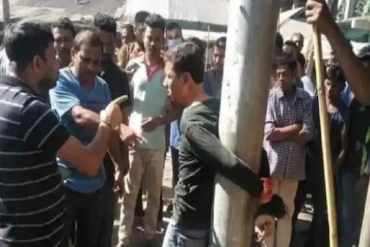 वीजेच्या खांबाला बांधून पत्रकाराला मारहाण; बेकायदेशीर गुन्हांबाबत माहिती उघड केल्यानंतर हल्ला