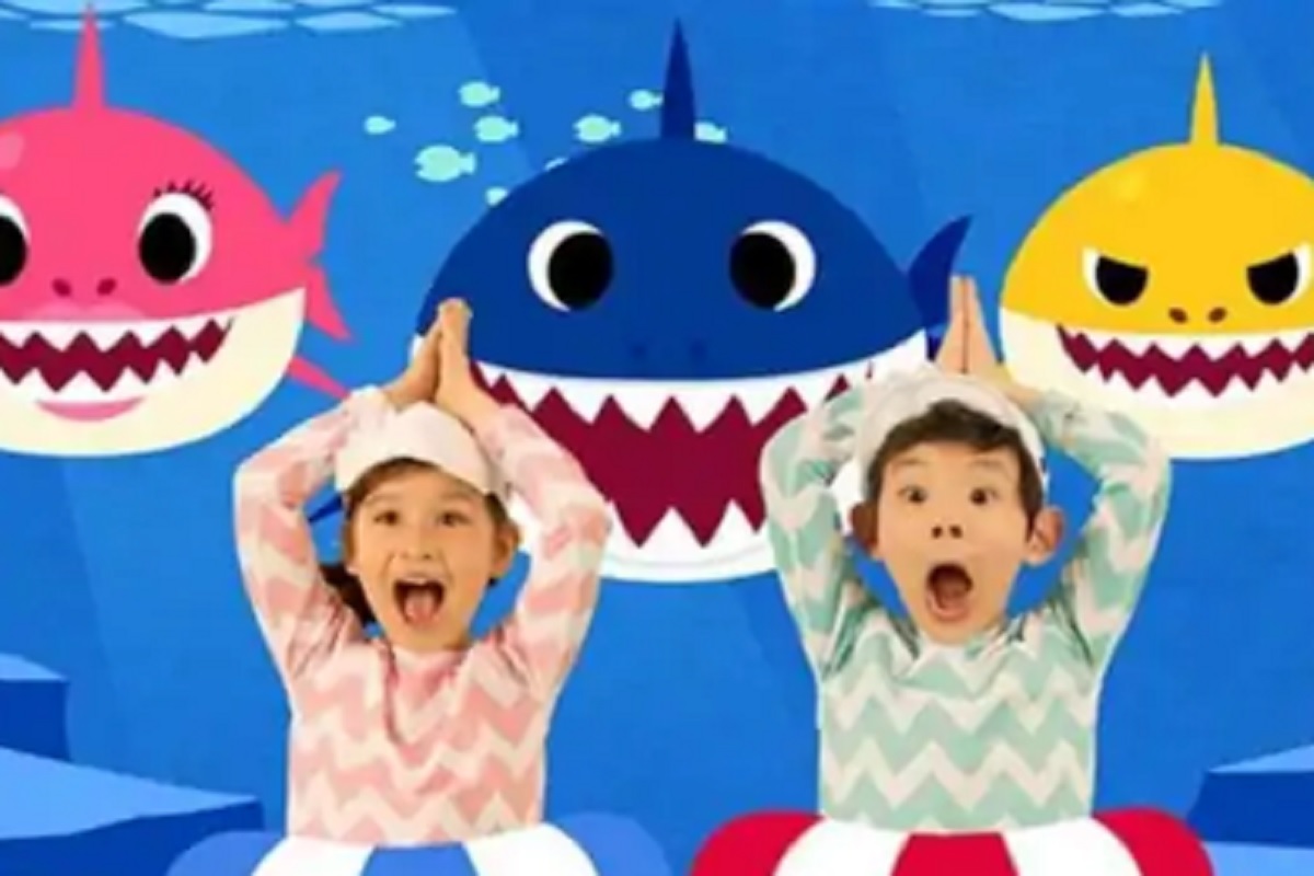 'Despacito' देखील पडलं मागे! 700 कोटी रेकॉर्डब्रेक व्ह्यूज असणारा VIDEO तुम्ही पाहिला का?