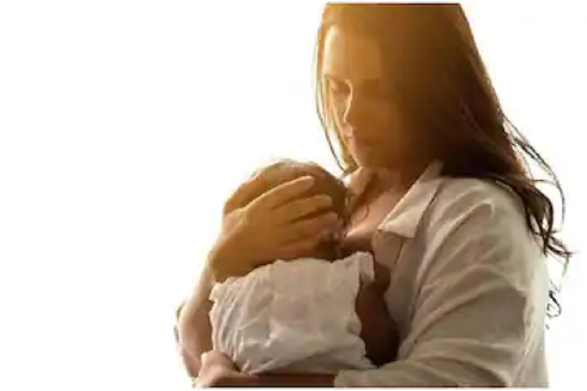 Sexual Wellness : बाळाच्या जन्मानंतर 2-3 महिन्यांत लैंगिक संबंध ठेवणं योग्य आहे का? त्याचा विपरित परिणाम तर नाही होणार?