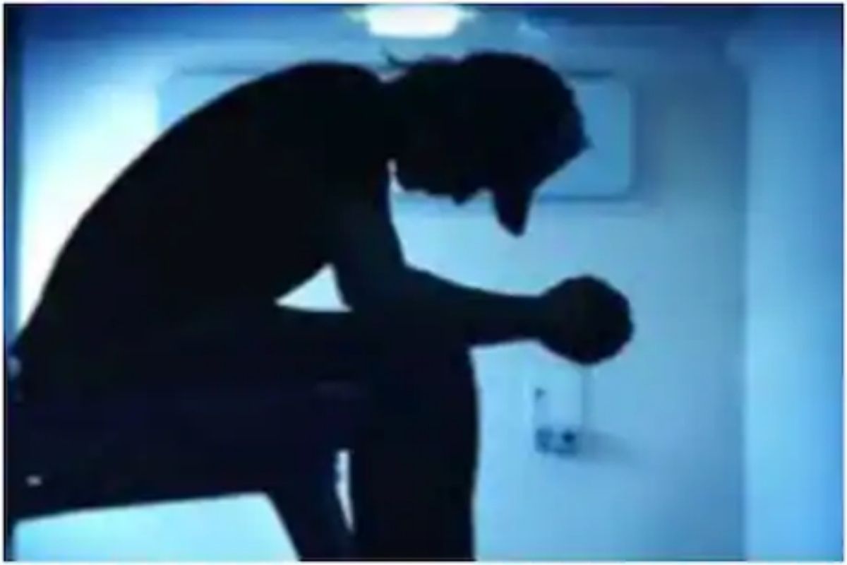 Depression वर कशी करावी मात; तज्ज्ञांनी सांगितले सोपे उपाय