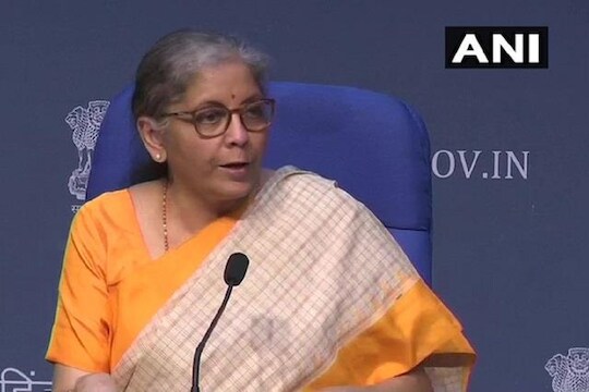 निर्मला सीतारामन LIVE: अर्थमंत्र्यांनी दिली गुड न्यूज; तिसरं आर्थिक पॅकेज जाहीर, अर्थव्यवस्था तेजीकडे