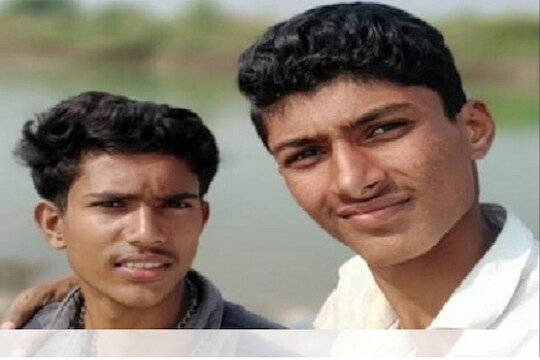 ही दोस्ती तुटायची नाय.., एकत्रच निघाली दोन मित्रांची अंत्ययात्रा, अख्खे गाव रडले!