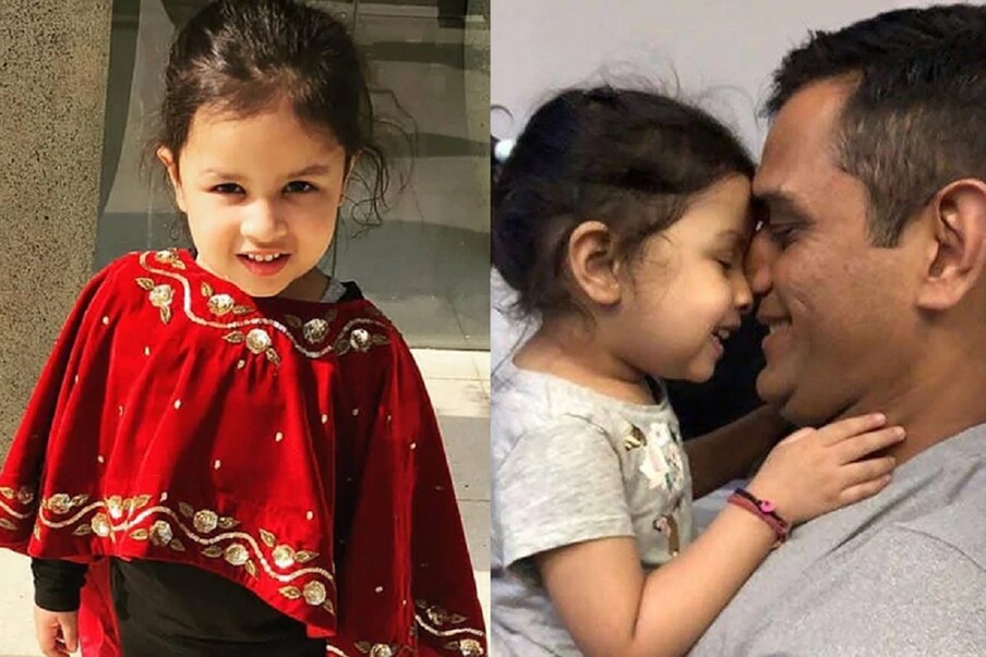 सोशल मीडियावर साक्षी धोनी आणि झिवाचे फोटो अपलोड करत असते. बाप-लेकीचं नात खुपच गोड असल्याचं फोटोमधून कळते. साक्षीनेही एका मुलाखतीदरम्यान झिवा फक्त माहीचं ऐकते असे सांगितले होते. 