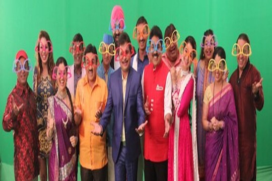 'तारक मेहता का उल्टा चश्मा'च्या घरात पोहोचला कोरोना; सेटवर चिंतेचं वातावरण