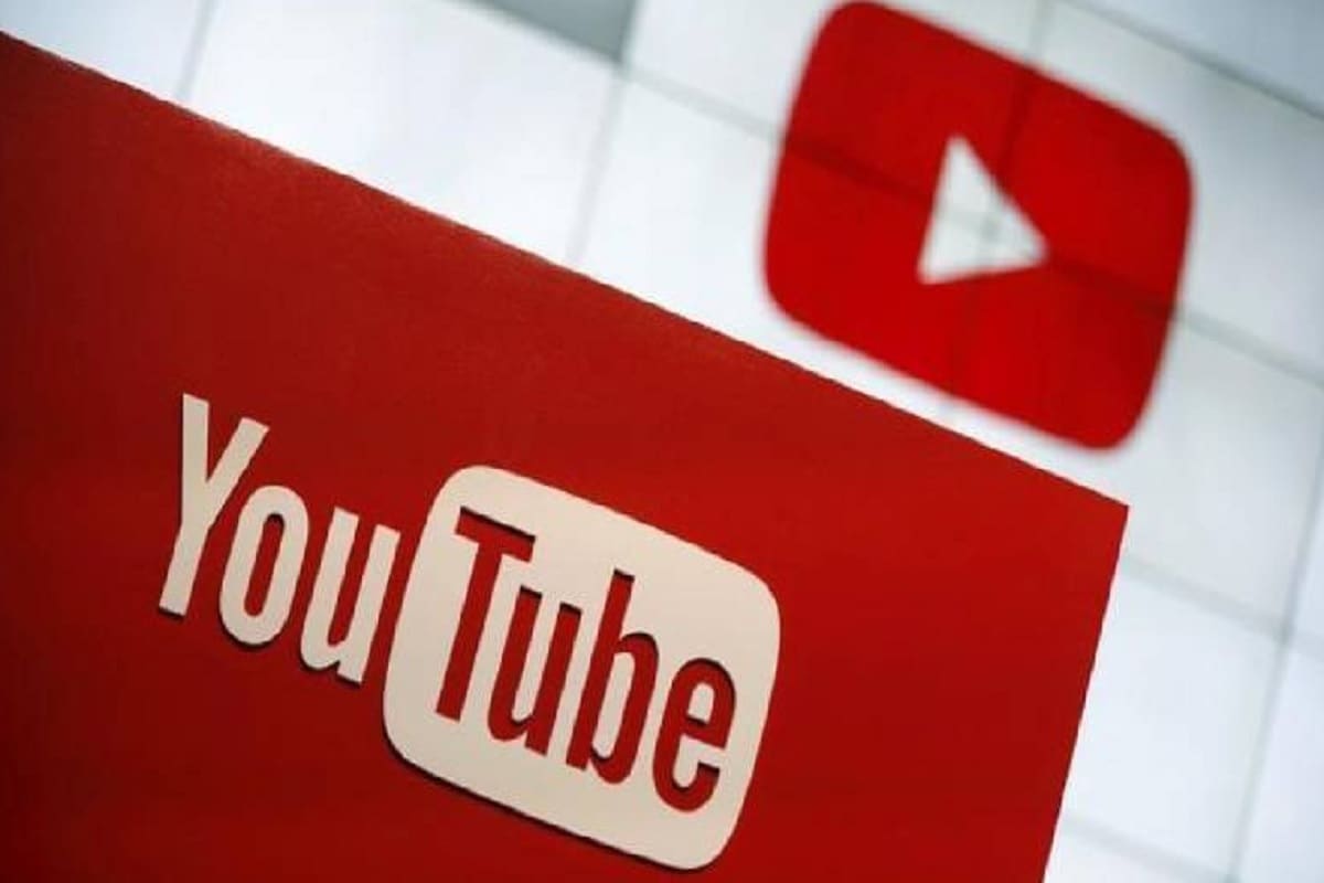 Youtube कमाई त्यावेळी सुरू होईल, जेव्हा तुम्ही त्याच्या 'मॉनेटायजेशन' प्रोग्रामसाठी अप्लाय कराल. अप्लाय करण्यासाठी डाव्या बाजूला असलेल्या चॅनल सेक्शनमध्ये हा ऑप्शन दिसेल. यूट्यूबने मॉनेटायजेशन प्रोग्रामच्या नियमांमध्ये बदल केले आहेत. तेथे क्लिक केल्यावर आपला ईमेल आयडी टाकावा लागेल. त्यानंतर जवळपास दोन दिवसांनंतर तुम्हाला अप्रुव्हल मिळेल. Youtube कमाई त्यावेळी सुरू होईल, जेव्हा तुम्ही त्याच्या 'मॉनेटायजेशन' प्रोग्रामसाठी अप्लाय कराल. अप्लाय करण्यासाठी डाव्या बाजूला असलेल्या चॅनल सेक्शनमध्ये हा ऑप्शन दिसेल. यूट्यूबने मॉनेटायजेशन प्रोग्रामच्या नियमांमध्ये बदल केले आहेत. तेथे क्लिक केल्यावर आपला ईमेल आयडी टाकावा लागेल. त्यानंतर जवळपास दोन दिवसांनंतर तुम्हाला अप्रुव्हल मिळेल.