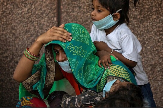 या बँकेने महिलांसाठी आणल्या आहेत खास स्कीम, सुरू करा तुमचा व्यवसाय आणि मिळवा चांगली कमाई