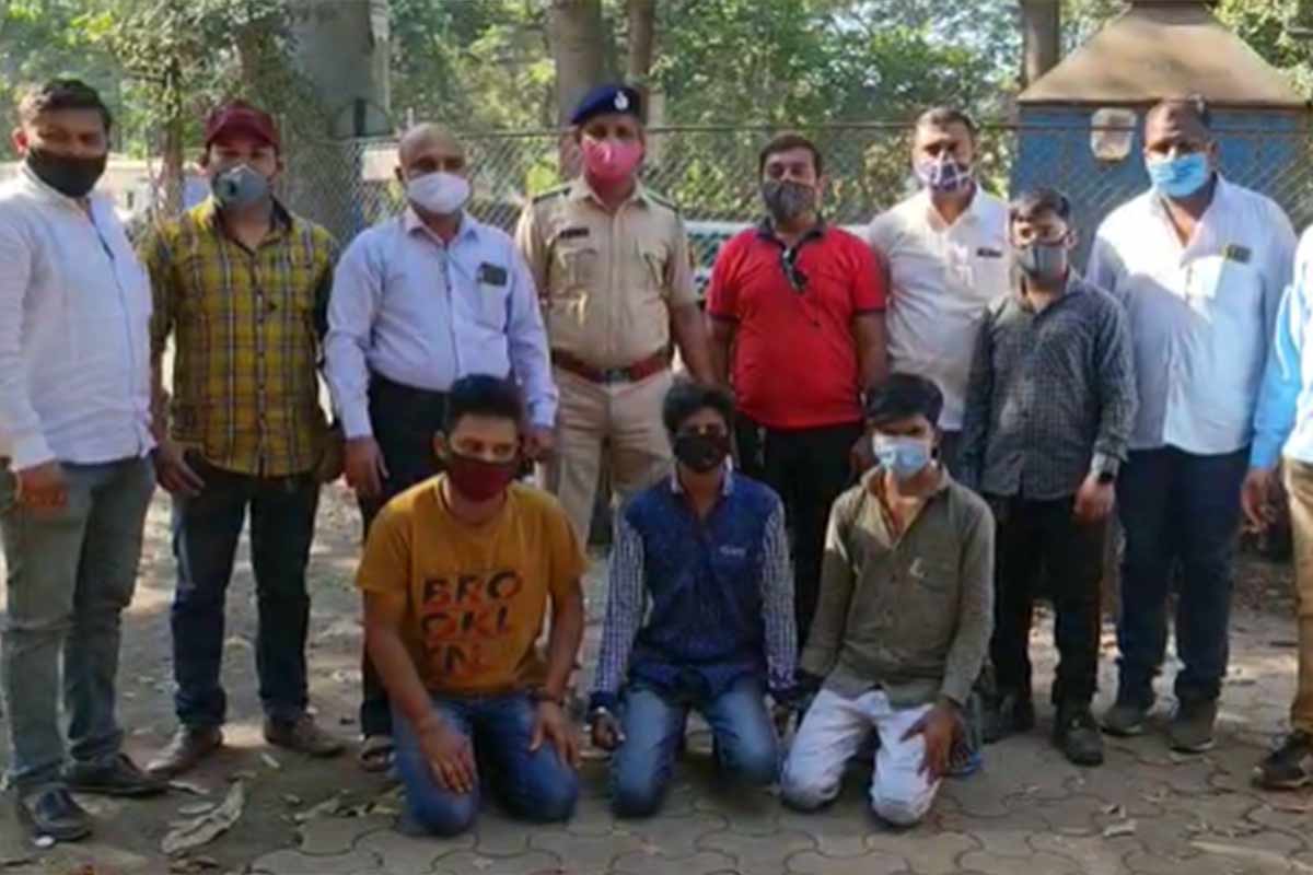 चोरट्यांनी शोधला नवा फंडा! ऑटो रिक्षाच्या नंबर प्लेटला पिवळा रंग फासला आणि...