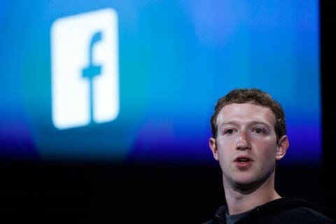 आरोपांनंतर फेडरल ट्रेड कमिशन (FTC)आणि 48 राज्यांच्या अ‍ॅटॉर्नी जनरलने बुधवारी फेसबुकवर खटला दाखल केला असून कारवाई सुरू करण्यात आली आहे. फेसबुकविरोधात खटला दाखल झाल्याचं वृत्त समोर आल्यानंतर बाजारात फेसबुकच्या शेअर्समध्ये मोठी घसरण झाली आहे. 