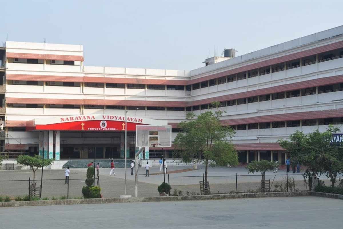 नागपुरातील 'या' शैक्षणिक संस्थेला दणका, 7 कोटी 59 लाख पालकांना परत करण्याचे आदेश