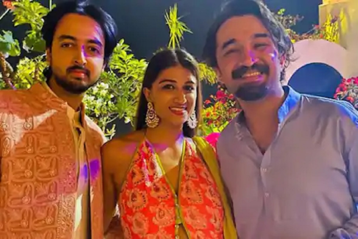 दादा मला एक वहिनी आण; श्रद्धा कपूरच्या भावाने केला निर्मात्याच्या मुलीशी साखरपुडा