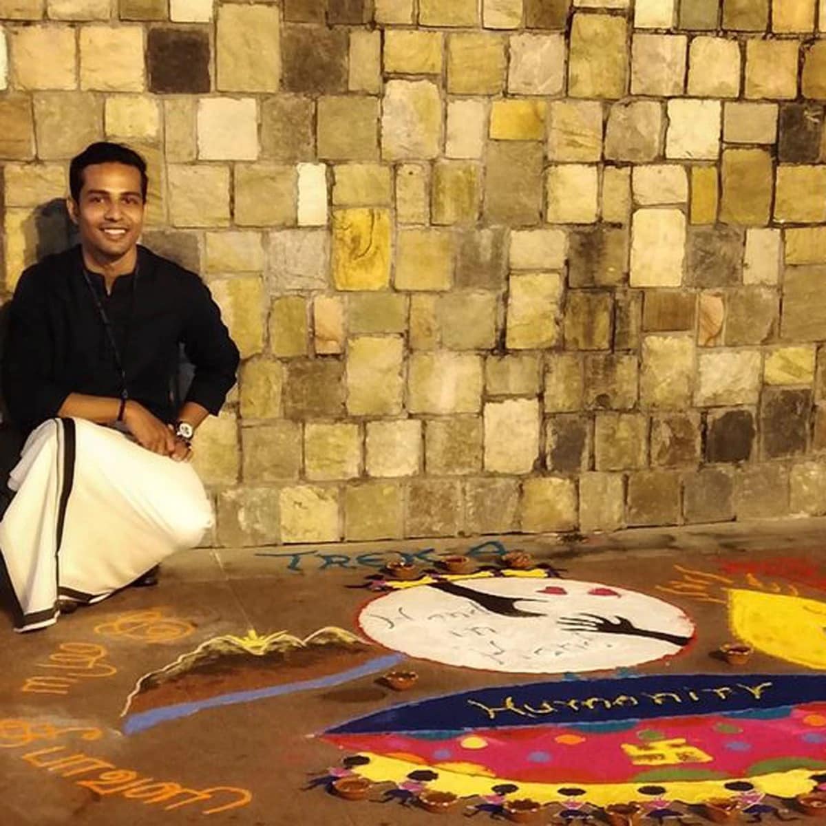 अरुण म्हणतो की, एखाद्या व्यक्तीचे ध्येय आणि दृढनिश्चय पक्का असेल तर त्याच्या मार्गात काहीही अडथळा ठरू शकत नाही. त्यांनी डॉक्टरकी पूर्ण केल्यानंतर तिसर्या प्रयत्नात ही परीक्षा पास केली. एक किंवा दोन प्रयत्नात बरेच लोक खचून जातात. अशा परिस्थितीत अरुण समोर वैद्यकीय क्षेत्रात काम करण्याचा पर्याय खुला होता. पण अरुण आपल्या ध्येयावर ठाम राहिला आणि तिसरा प्रयत्नही करुन पाहिला. तेव्हा हे उत्तुंग यश त्याच्या हाती लागले. अरुण म्हणतो की, एखाद्या व्यक्तीचे ध्येय आणि दृढनिश्चय पक्का असेल तर त्याच्या मार्गात काहीही अडथळा ठरू शकत नाही. त्यांनी डॉक्टरकी पूर्ण केल्यानंतर तिसर्या प्रयत्नात ही परीक्षा पास केली. एक किंवा दोन प्रयत्नात बरेच लोक खचून जातात. अशा परिस्थितीत अरुण समोर वैद्यकीय क्षेत्रात काम करण्याचा पर्याय खुला होता. पण अरुण आपल्या ध्येयावर ठाम राहिला आणि तिसरा प्रयत्नही करुन पाहिला. तेव्हा हे उत्तुंग यश त्याच्या हाती लागले.