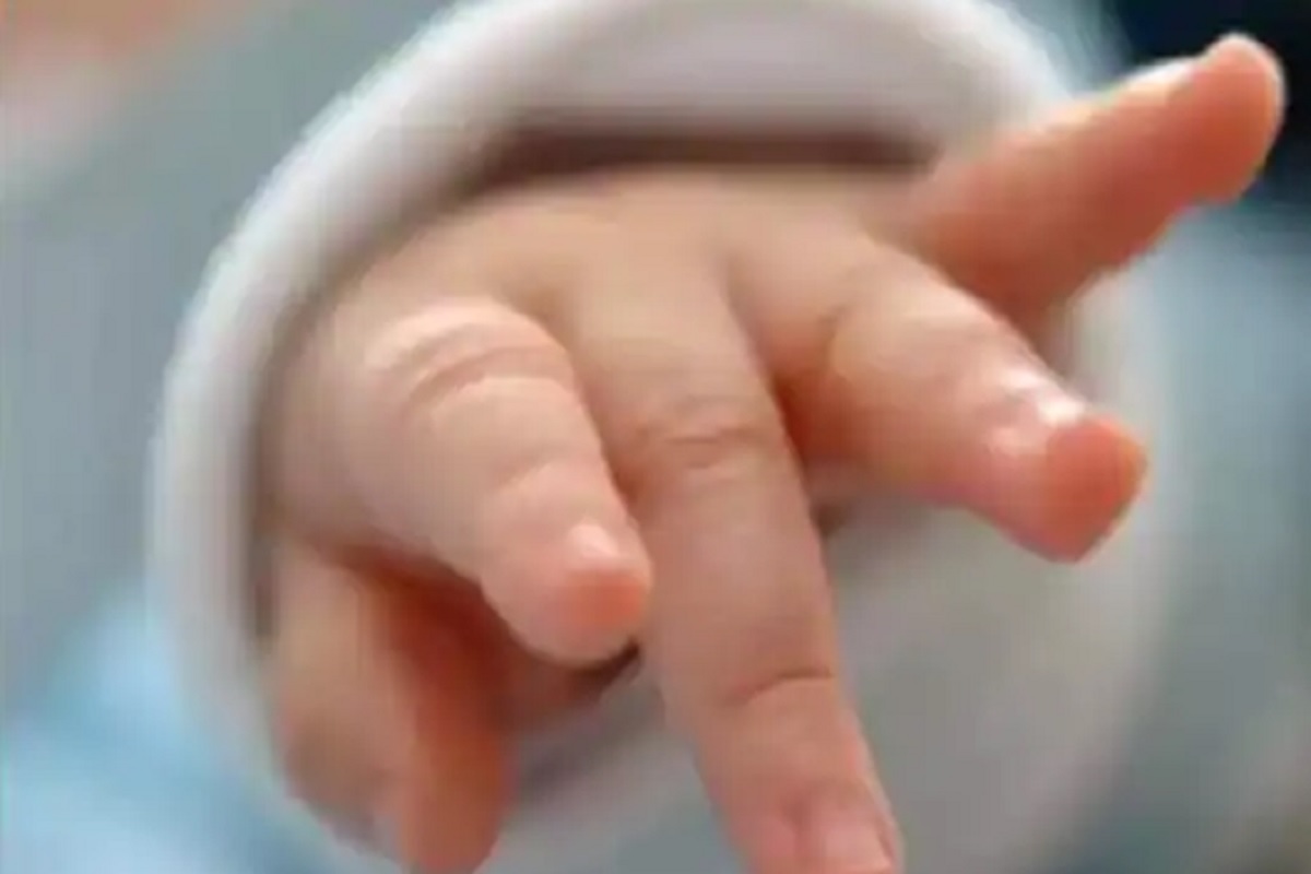 चिमुकला कोविड योद्धा, 18 दिवसांच्या बाळाची कोरोनावर मात