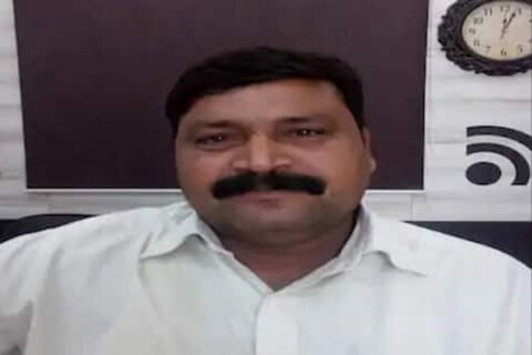 कोरोना व्हायरसवरील (Coronavirus) औषधावर सध्या जगभर संशोधन सुरु आहे.  ते औषध सापडल्याचा दावा एका राजकीय नेत्यानं केला आहे.