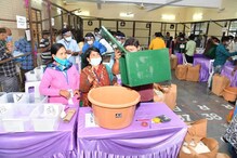 GHMC Results LIVE : भाजप पिछाडीवर, TRS ची गाडी 60 जागांसुसाट वर आघाडी GHMC Results LIVE : भाजप पिछाडीवर, TRS ची गाडी 60 जागांसुसाट वर आघाडी